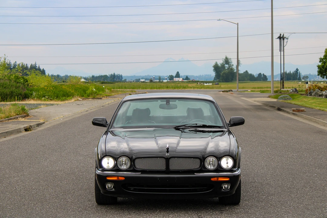 2002 Jaguar X308 XJR - Image 26 of 31