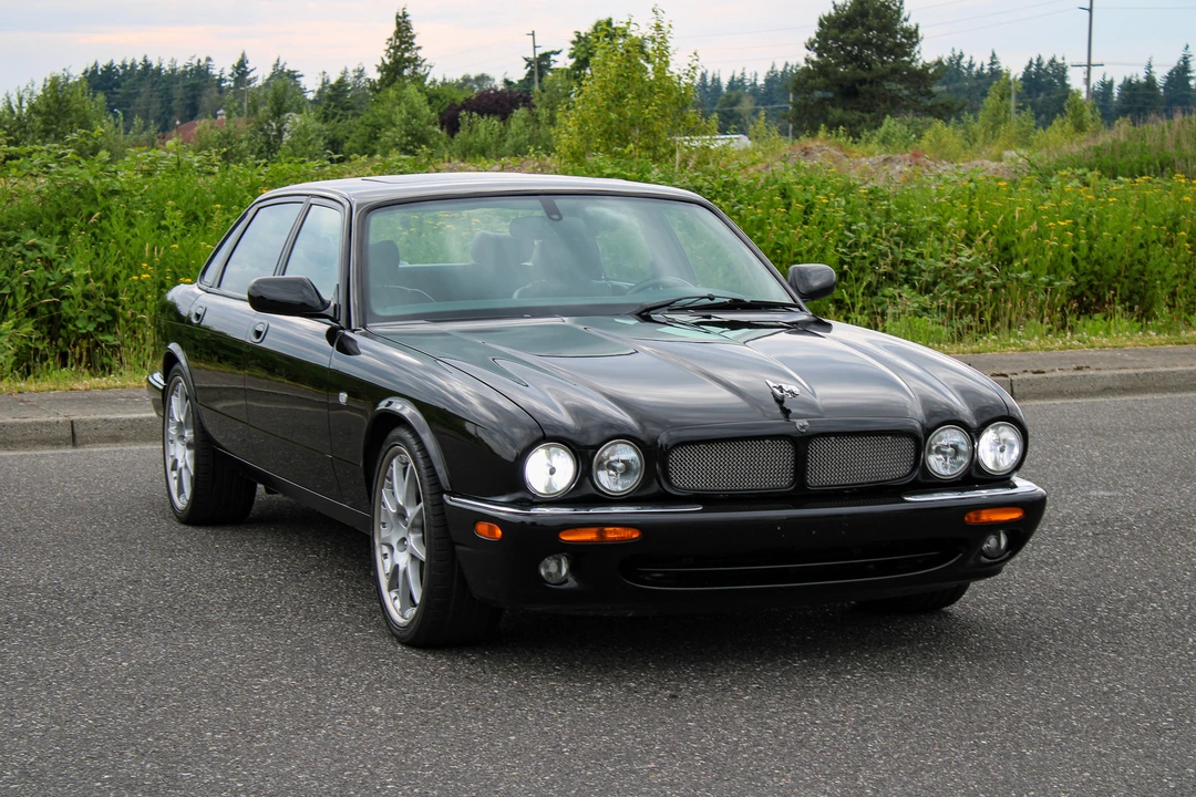 2002 Jaguar X308 XJR - Image 29 of 31