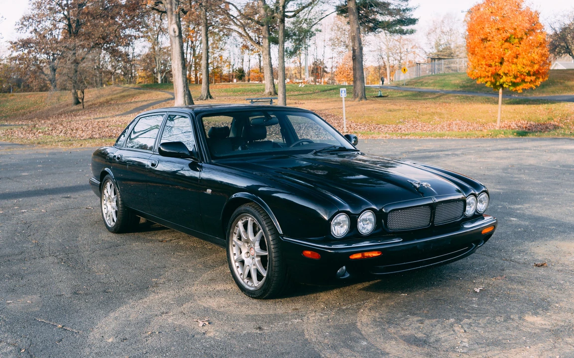 2002 Jaguar X308 XJR - Image 14 of 31