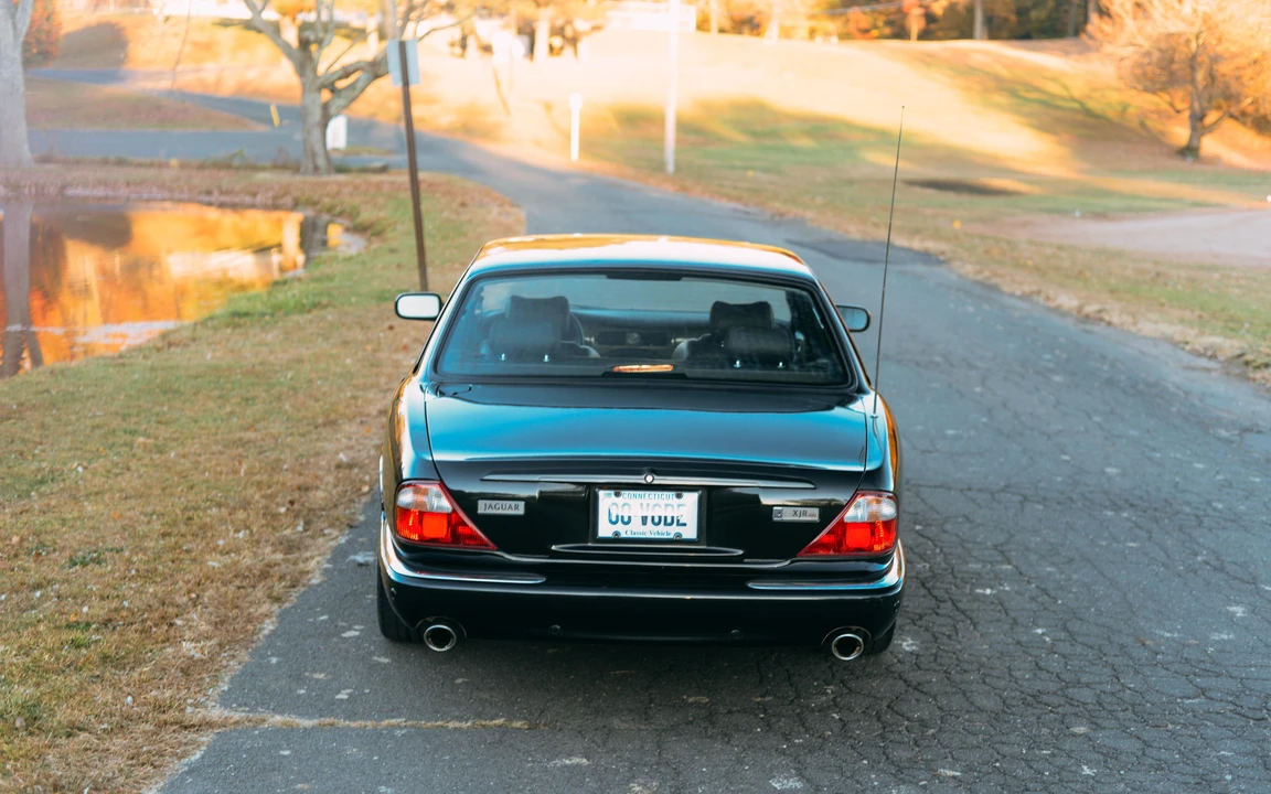 2002 Jaguar X308 XJR - Image 12 of 31