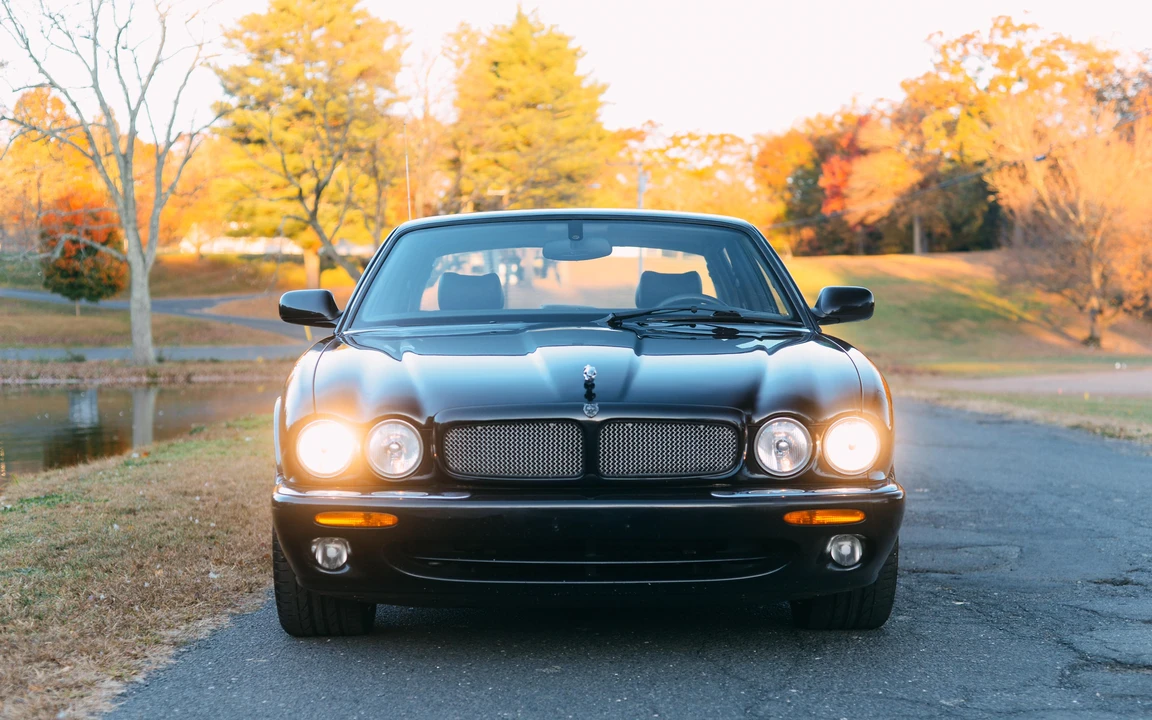 2002 Jaguar X308 XJR - Image 6 of 31