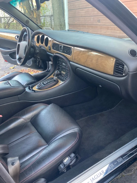 2002 Jaguar X308 XJR - Image 29 of 31