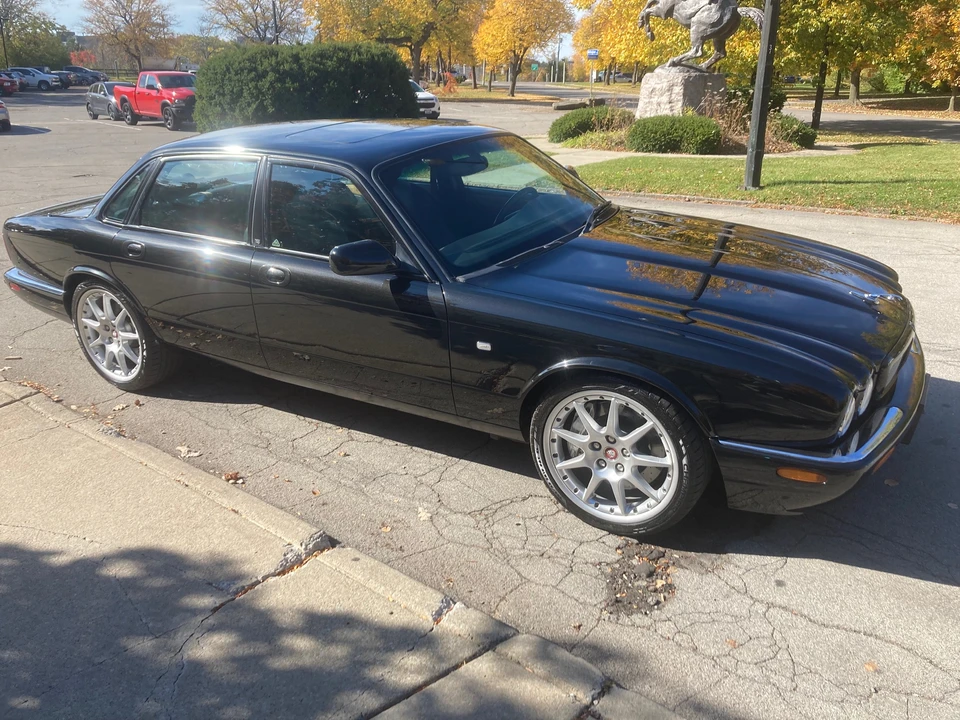 2002 Jaguar X308 XJR - Image 6 of 31