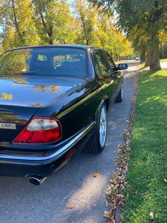 2002 Jaguar X308 XJR - Image 13 of 31