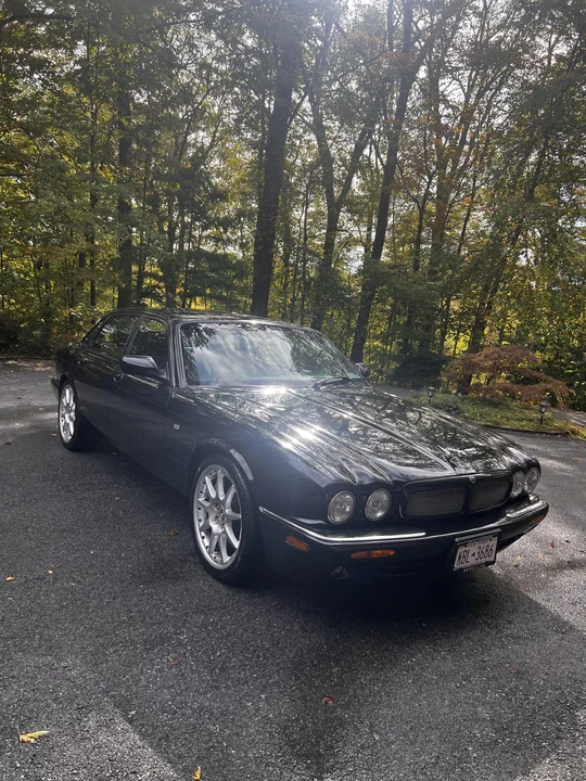 2002 Jaguar X308 XJR - Image 17 of 31