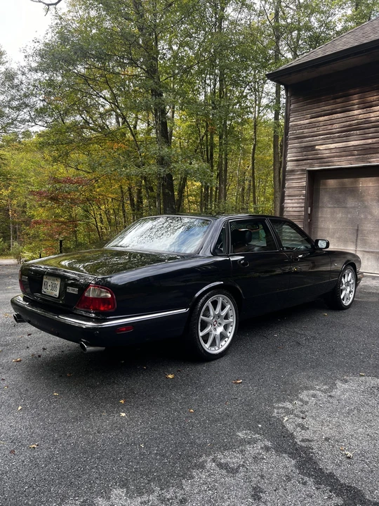 2002 Jaguar X308 XJR - Image 27 of 31