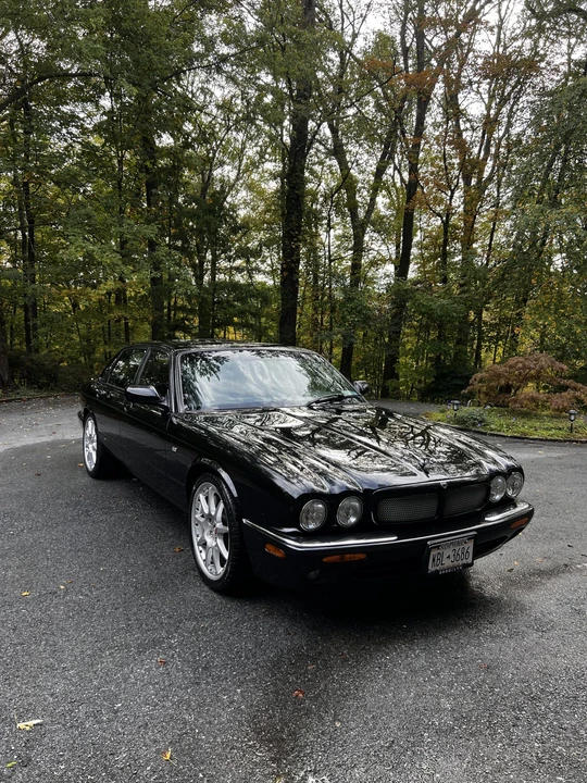 2002 Jaguar X308 XJR - Image 14 of 31