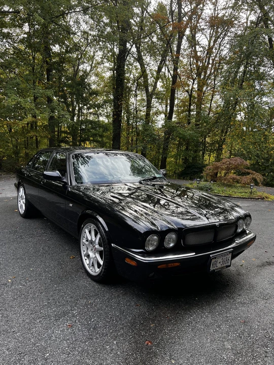 2002 Jaguar X308 XJR - Image 16 of 31