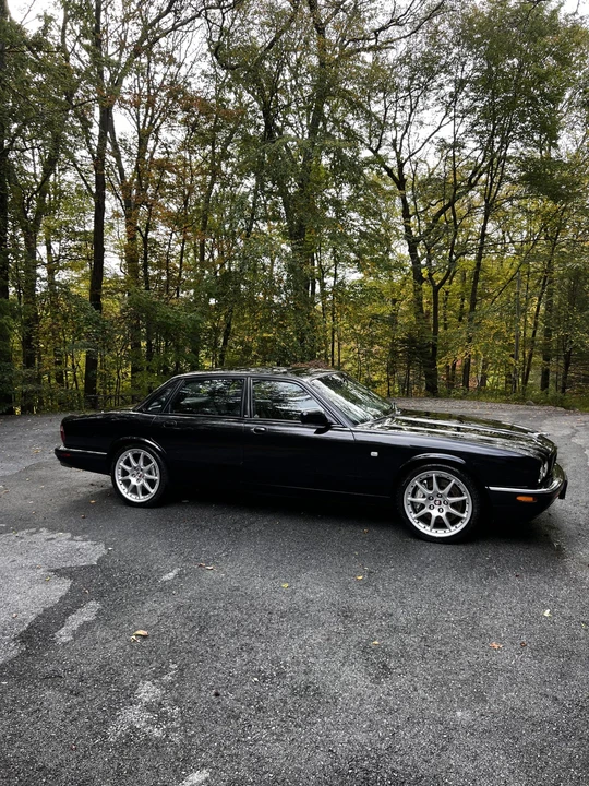 2002 Jaguar X308 XJR - Image 19 of 31