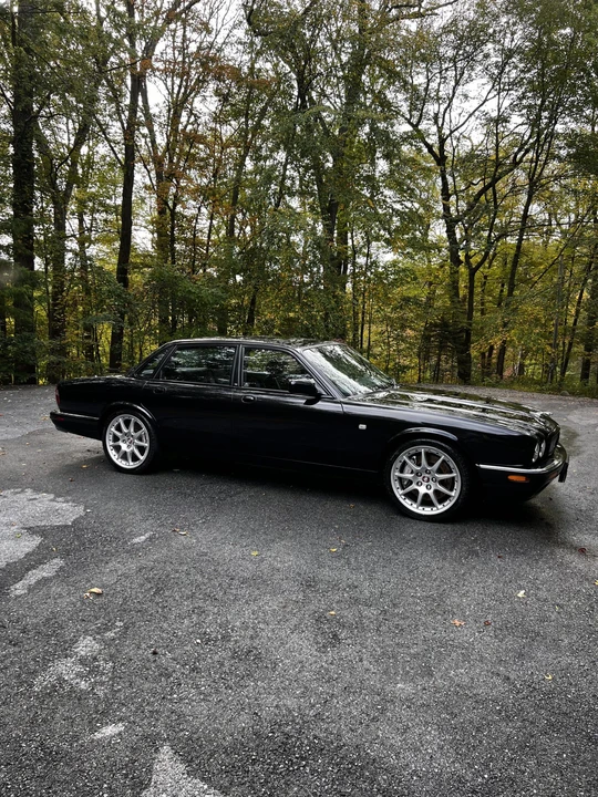 2002 Jaguar X308 XJR - Image 21 of 31