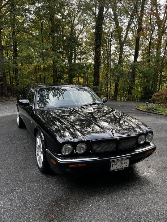 2002 Jaguar X308 XJR - Image 13 of 31