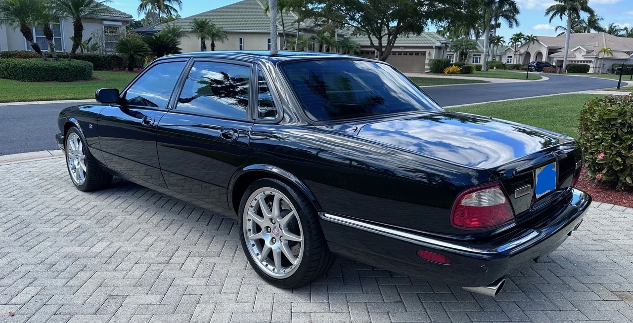 2002 Jaguar X308 XJR - Image 7 of 31