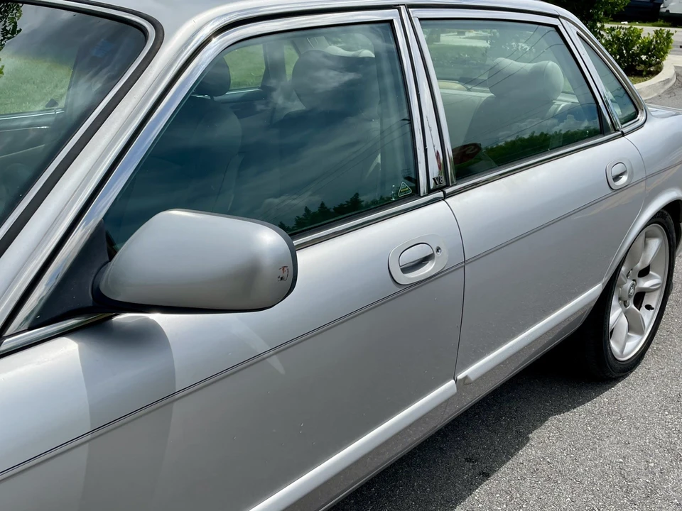 2002 Jaguar X308 XJR - Image 11 of 31