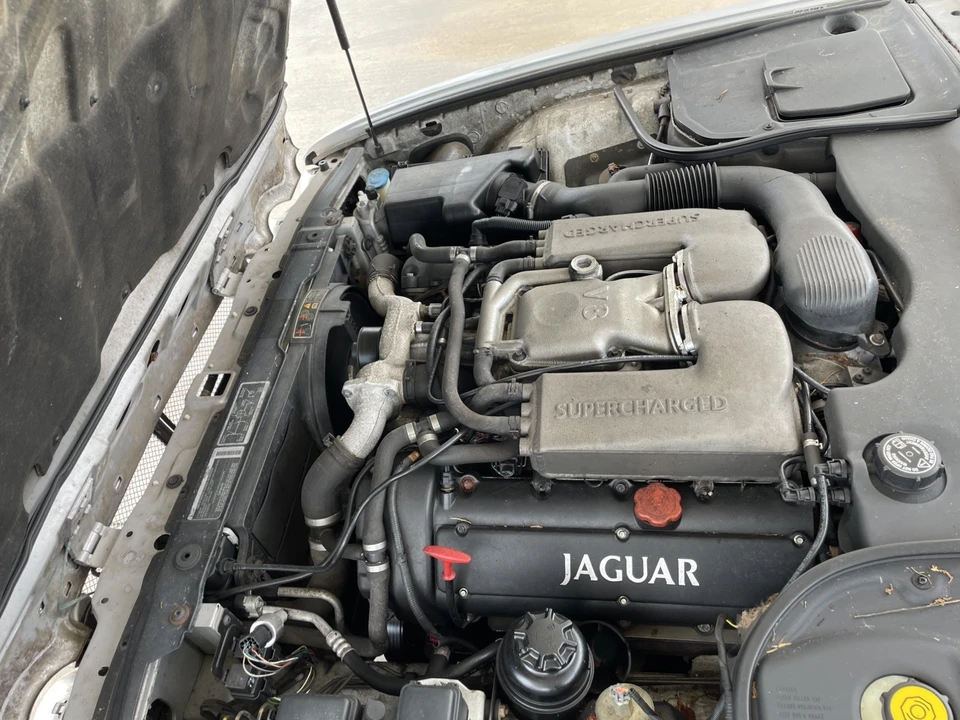 2002 Jaguar X308 XJR - Image 23 of 31