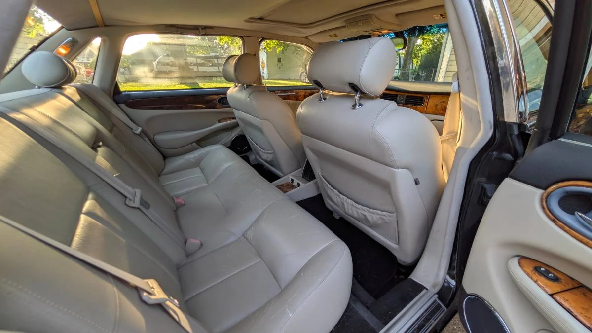 2002 Jaguar X308 XJR - Image 7 of 8