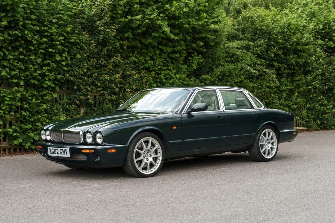 2002 Jaguar X308 XJR - Image 3 of 31