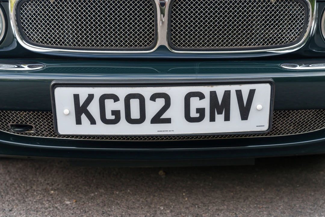 2002 Jaguar X308 XJR - Image 14 of 31