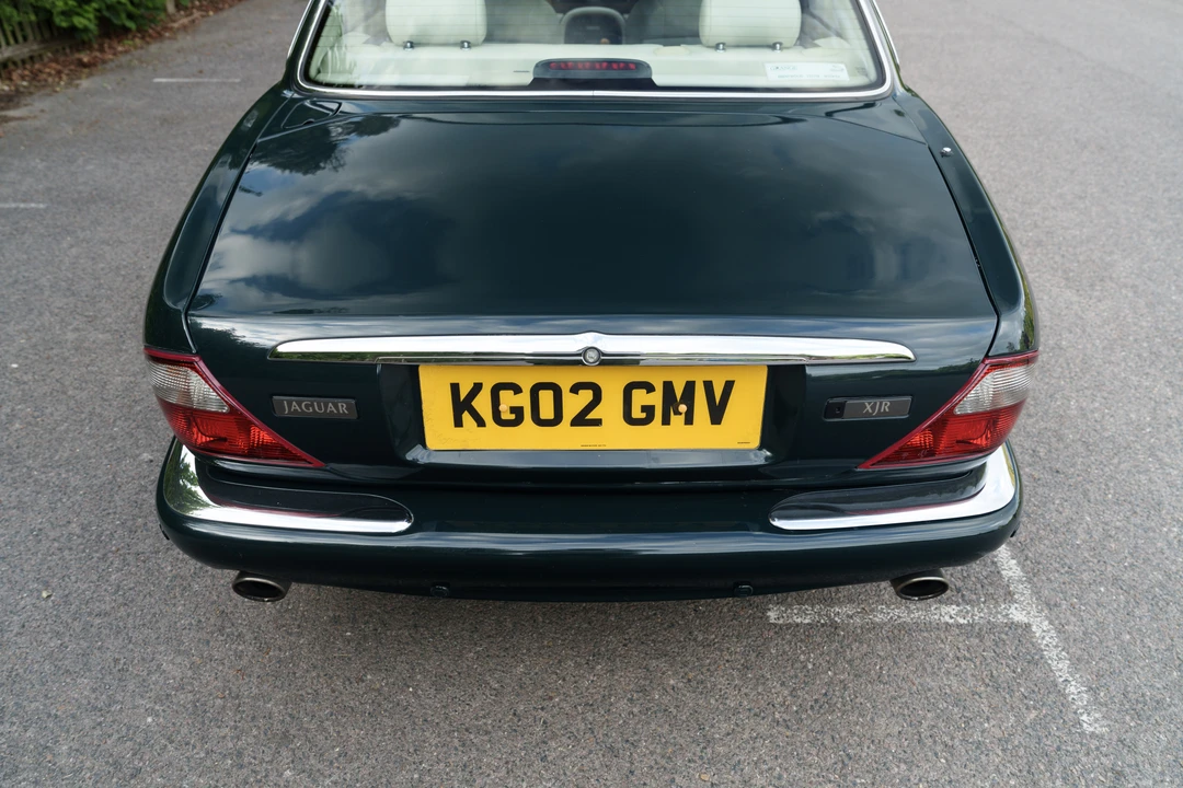 2002 Jaguar X308 XJR - Image 26 of 31