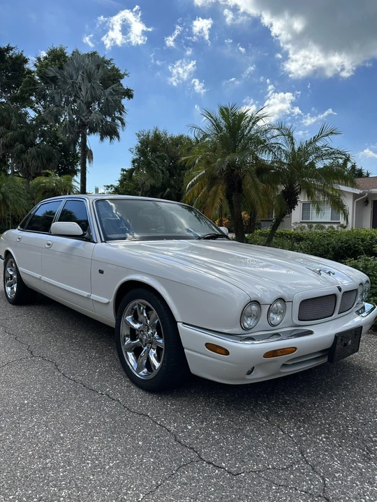 2002 Jaguar X308 XJR - Image 6 of 31