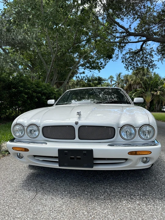 2002 Jaguar X308 XJR - Image 5 of 31
