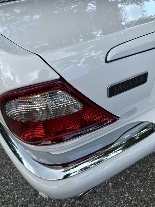 2002 Jaguar X308 XJR - Image 21 of 31
