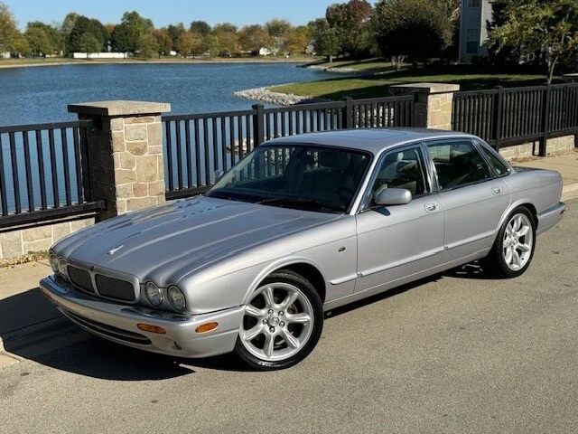 2002 Jaguar X308 XJR - Image 2 of 21