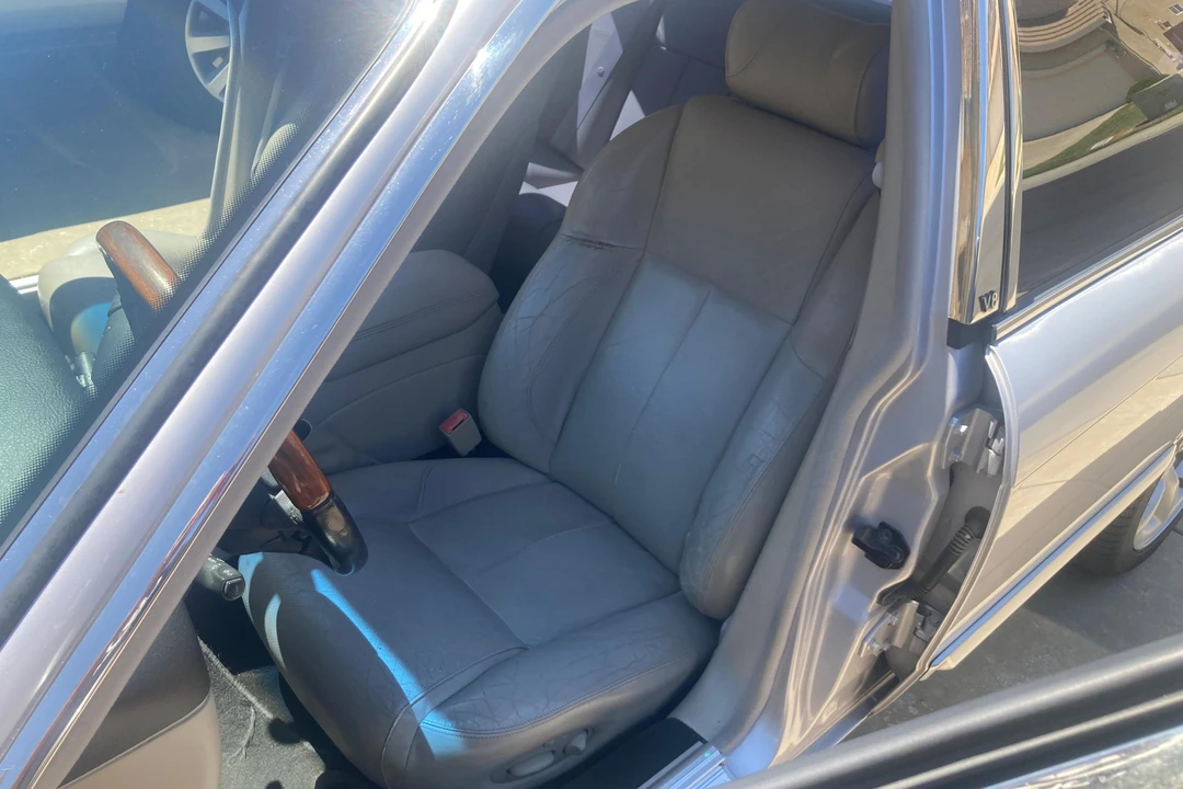 2002 Jaguar X308 XJR - Image 22 of 31