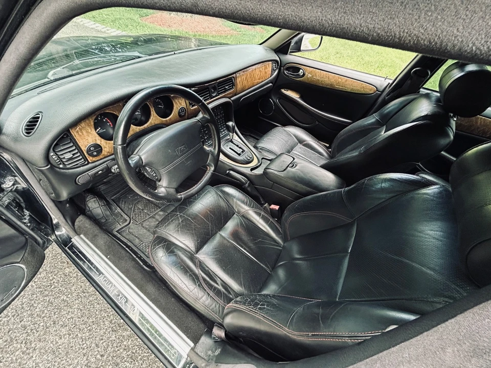 2002 Jaguar X308 XJR - Image 19 of 31