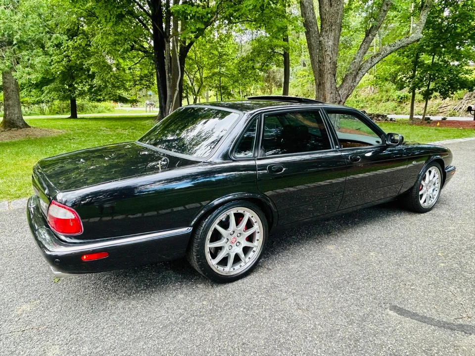2002 Jaguar X308 XJR - Image 21 of 31