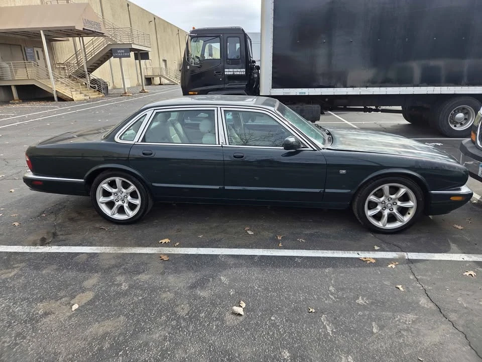 2002 Jaguar X308 XJR - Image 7 of 12