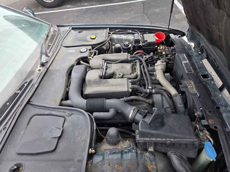 2002 Jaguar X308 XJR - Image 6 of 12