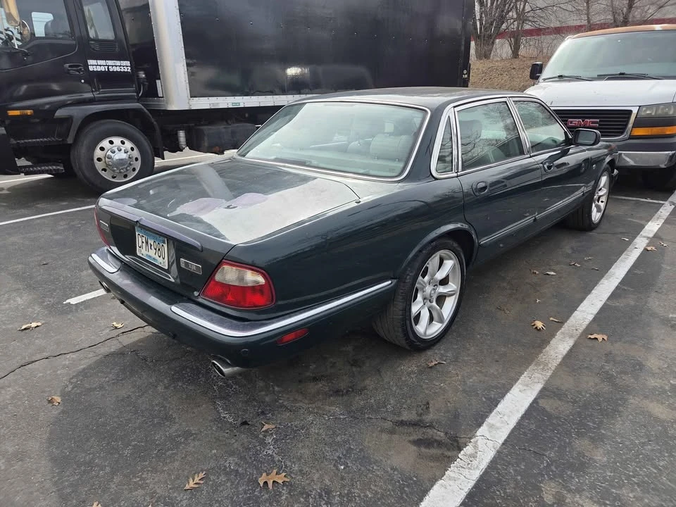2002 Jaguar X308 XJR - Image 8 of 12