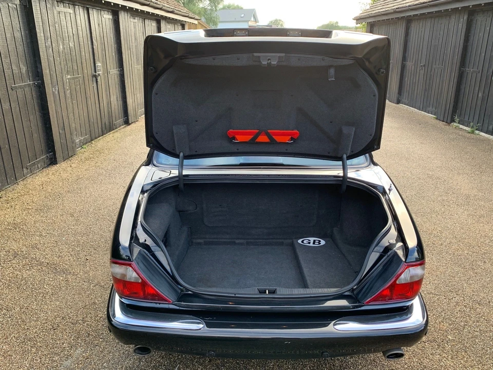 2002 Jaguar X308 XJR - Image 2 of 12