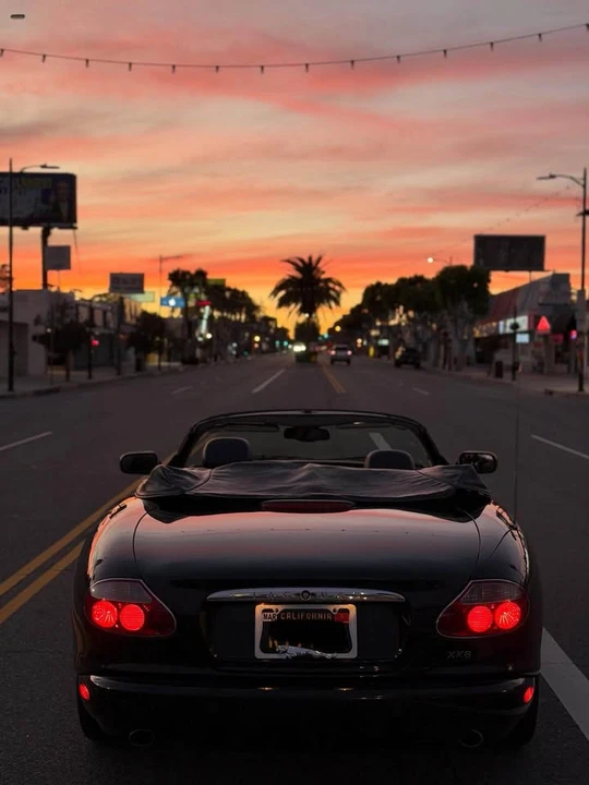 2002 Jaguar X100 XK8 - Image 3 of 5