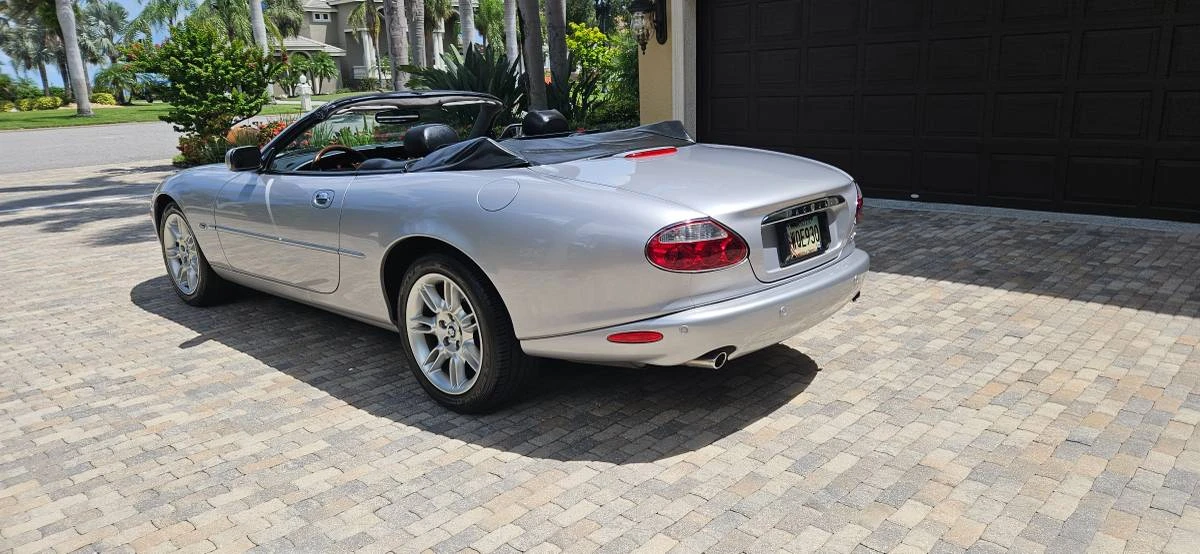 2002 Jaguar XK - Image 4 of 18