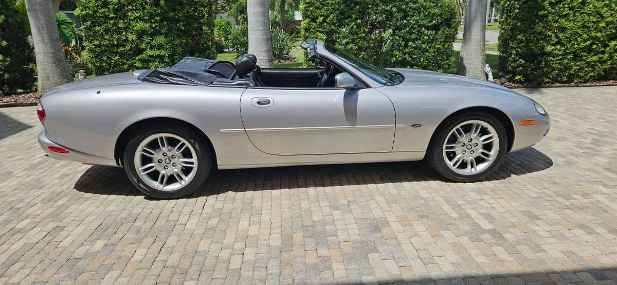 2002 Jaguar XK - Image 6 of 18
