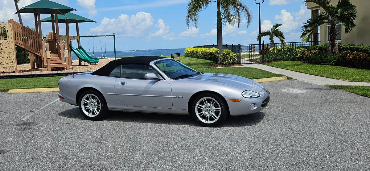 2002 Jaguar XK - Image 18 of 18
