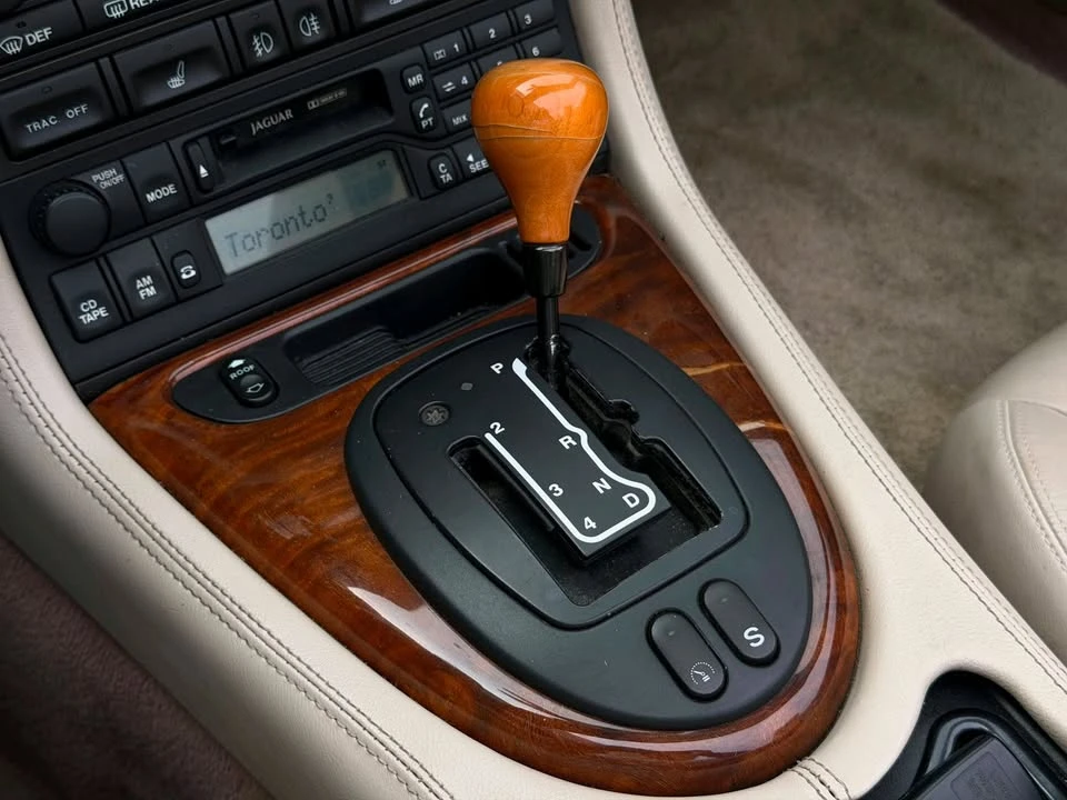 2002 Jaguar X100 XK8 - Image 13 of 18