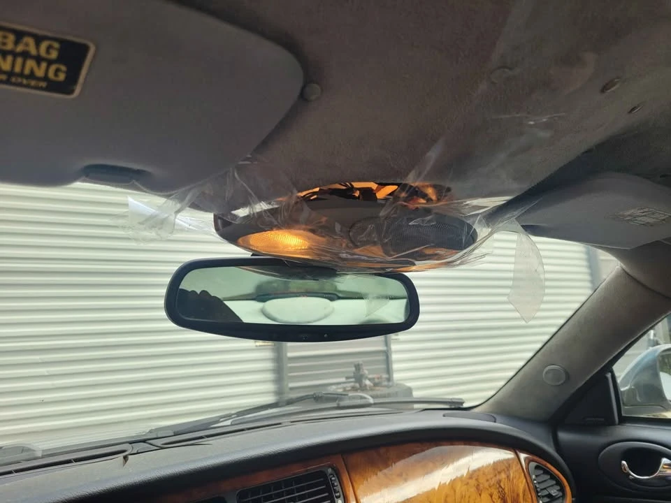 2002 Jaguar X100 XK8 - Image 9 of 11