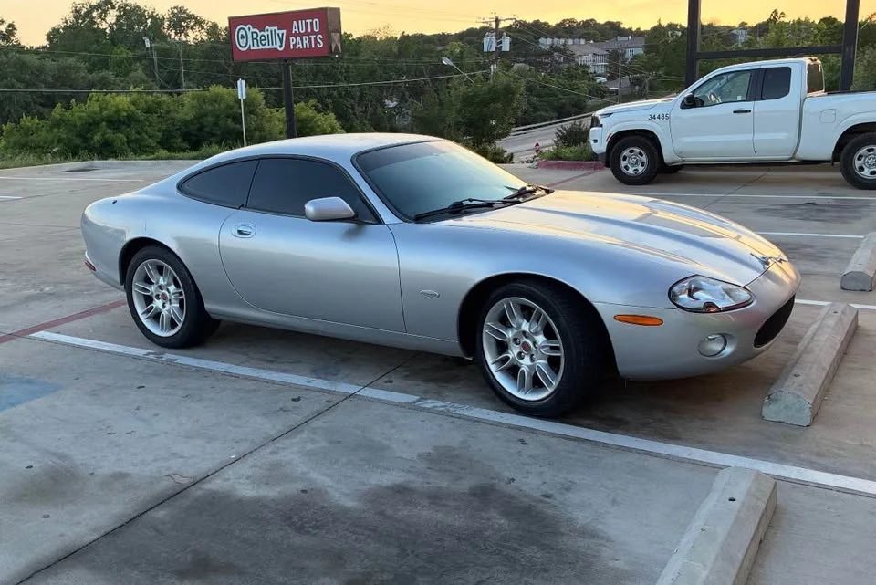 2002 Jaguar XK - Image 3 of 5
