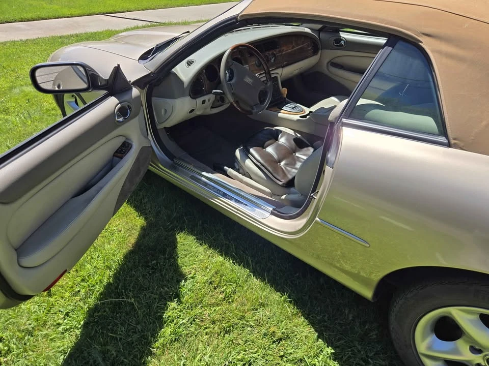 2002 Jaguar X100 XK8 - Image 6 of 15