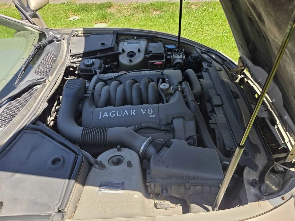 2002 Jaguar X100 XK8 - Image 13 of 15