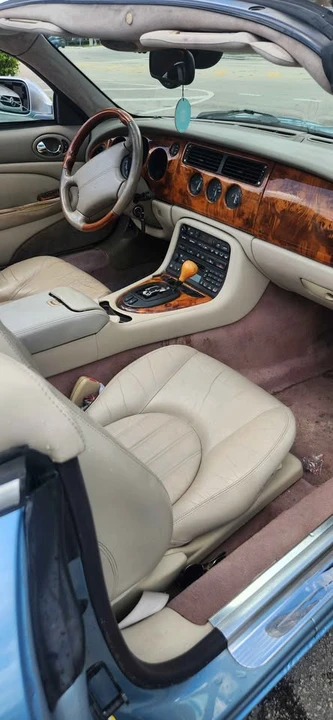2002 Jaguar X100 XK8 - Image 7 of 10
