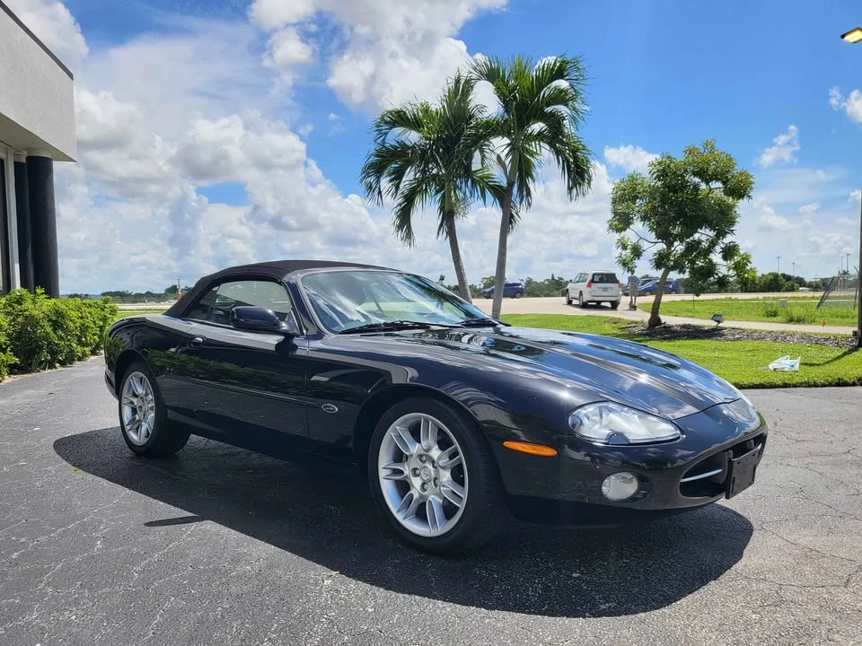 2002 Jaguar X100 XK8 - Image 8 of 20