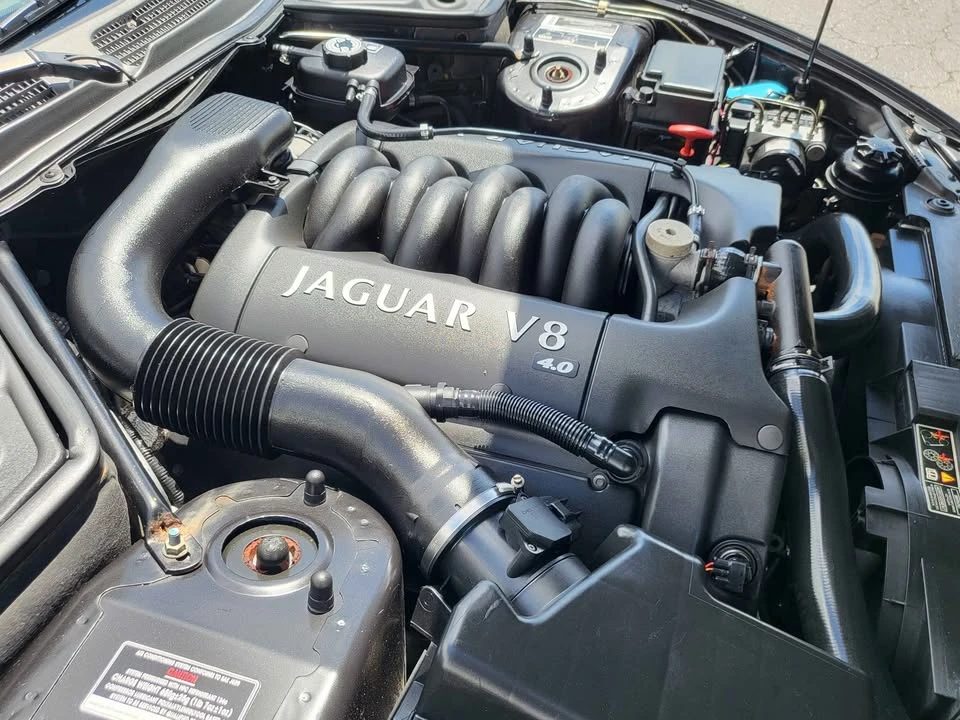 2002 Jaguar X100 XK8 - Image 19 of 20