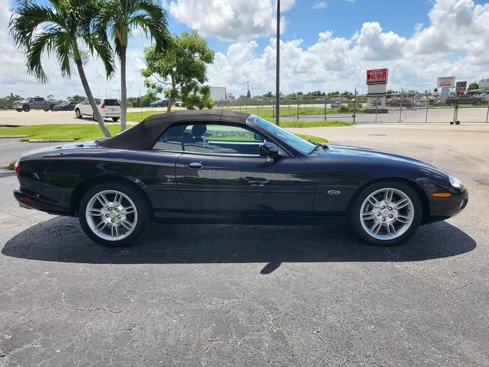 2002 Jaguar X100 XK8 - Image 9 of 20