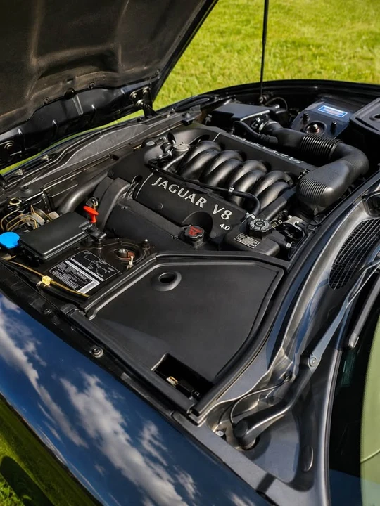 2002 Jaguar X100 XK8 - Image 5 of 5