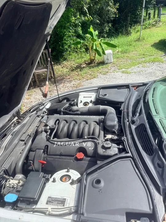 2002 Jaguar X100 XK8 - Image 8 of 9
