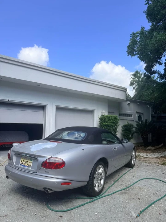 2002 Jaguar X100 XK8 - Image 2 of 9