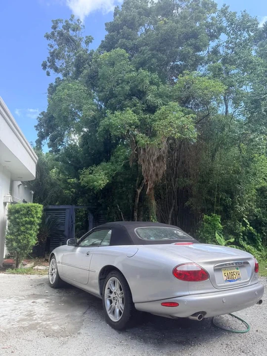 2002 Jaguar X100 XK8 - Image 3 of 9